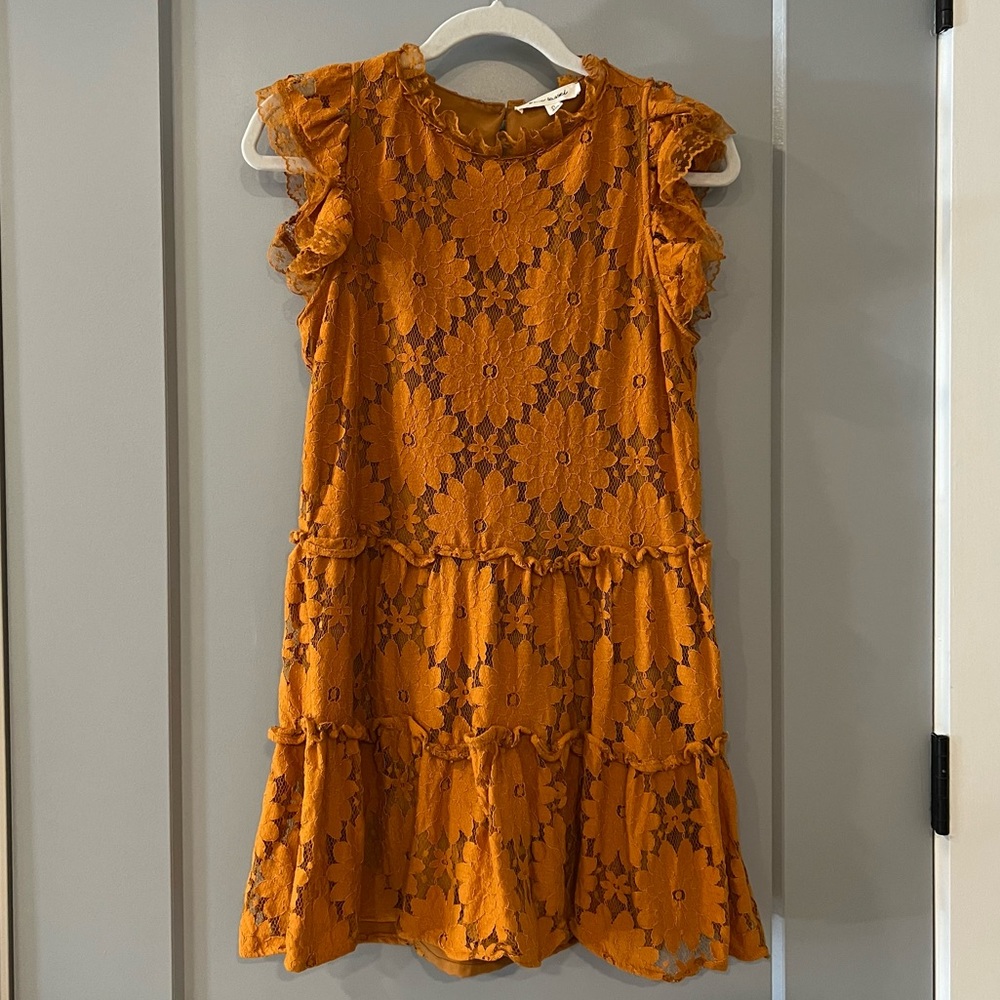 Tiered Lace Tunic Dress